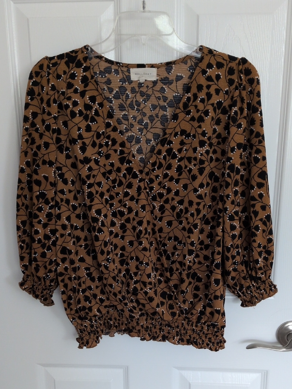 Melloday Brown & Black Floral 3/4 Sleeve V Neck Blouse - L